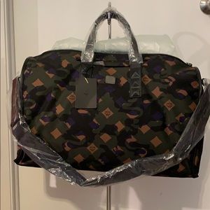 MCM Large Weekender Loden Green Authentic New